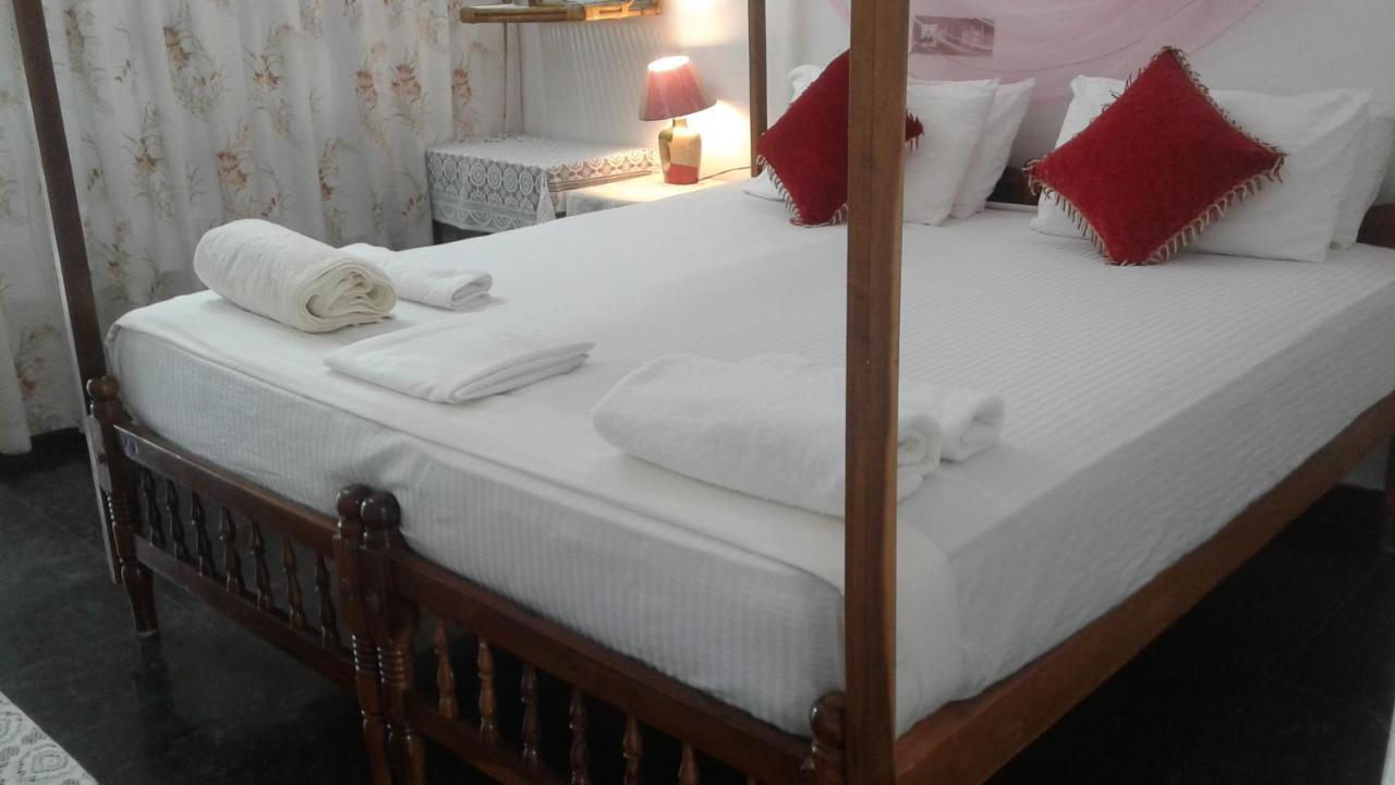 Baby House Hotel Varkala Kültér fotó
